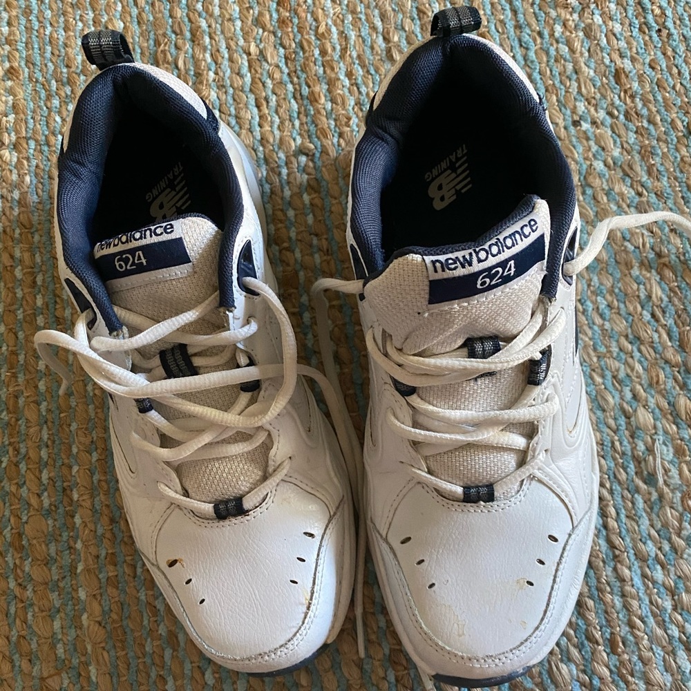 Men’s New balance shoes